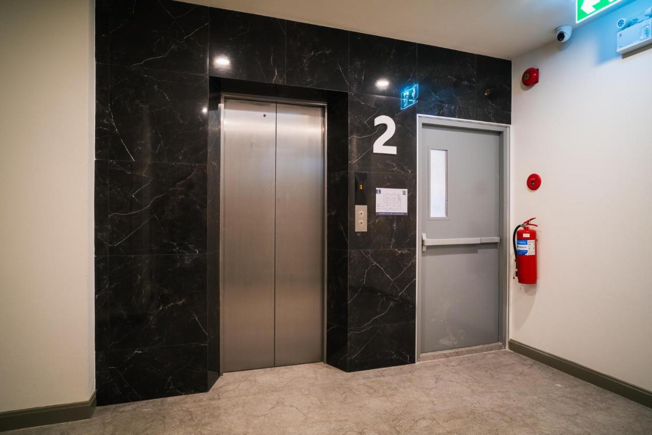 N24 Chonburi Hotel Екстериор снимка